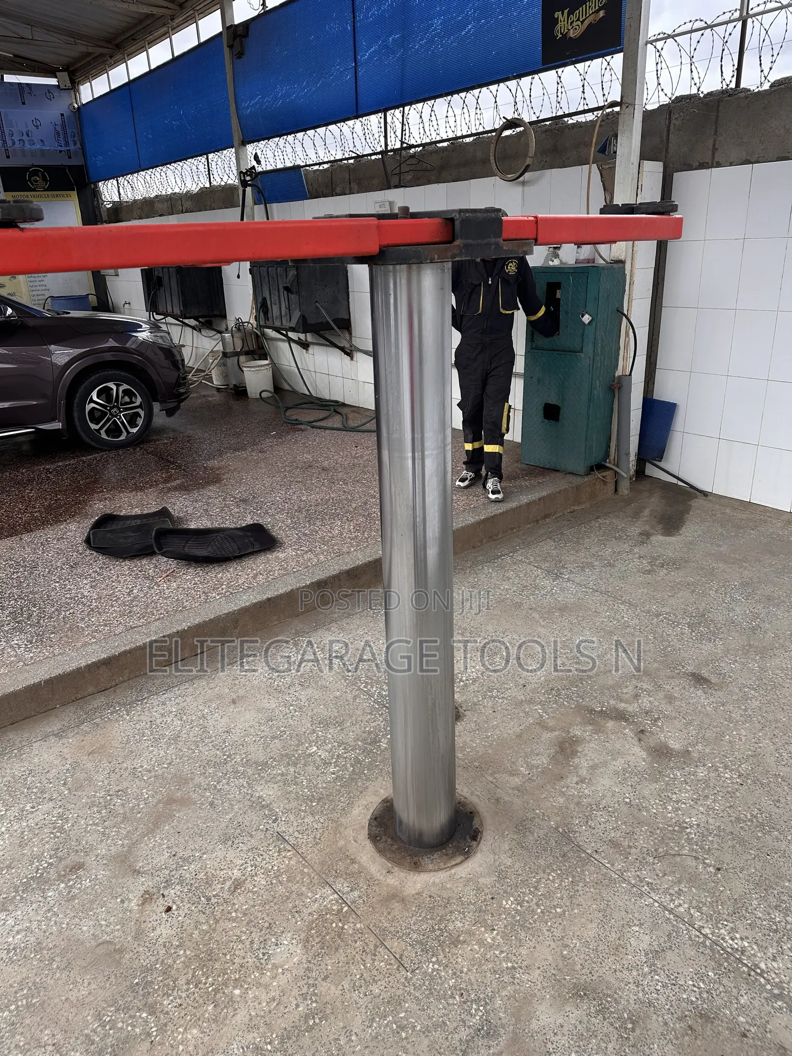 Heavy Commercial New Technology Single Post Lift