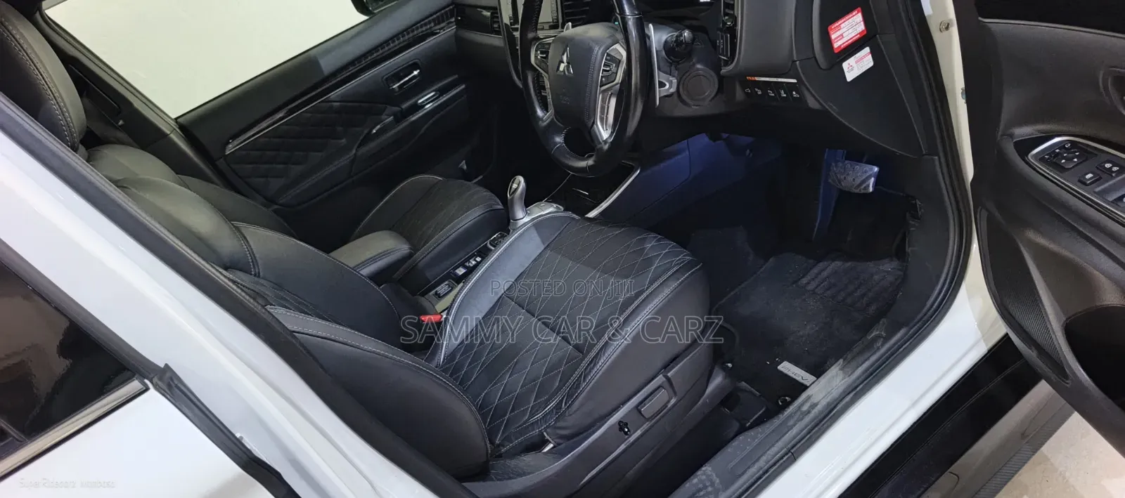 Mitsubishi Outlander 2.4 PHEV AWD 2019 White