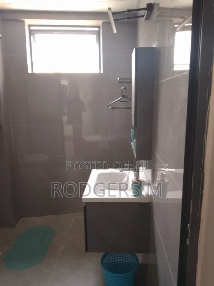 Furnished Studio Apartment in Riverside Drive for rent