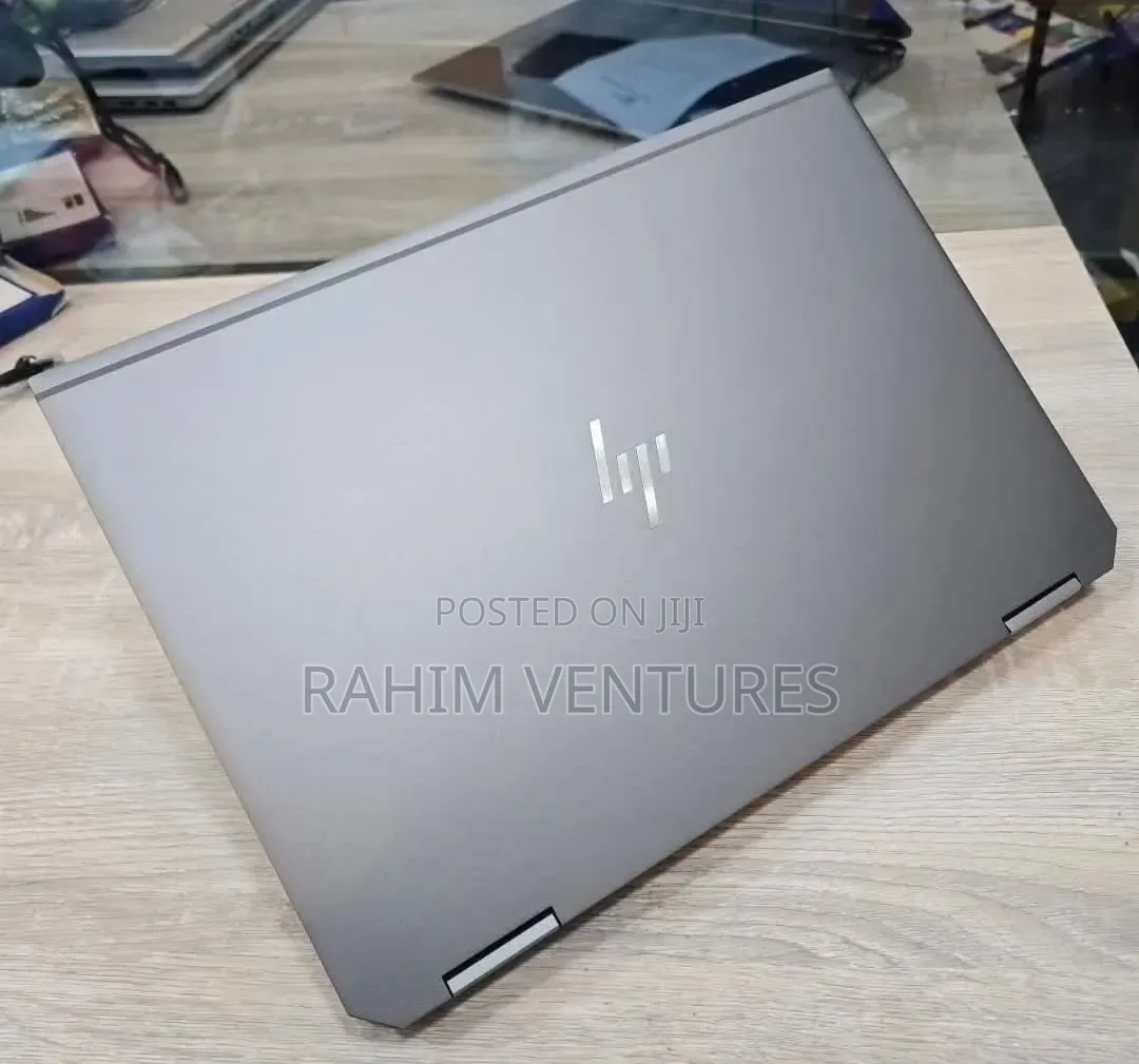 Laptop HP ZBook Studio x360 15 G6 16GB Intel Core i7 SSD 512GB