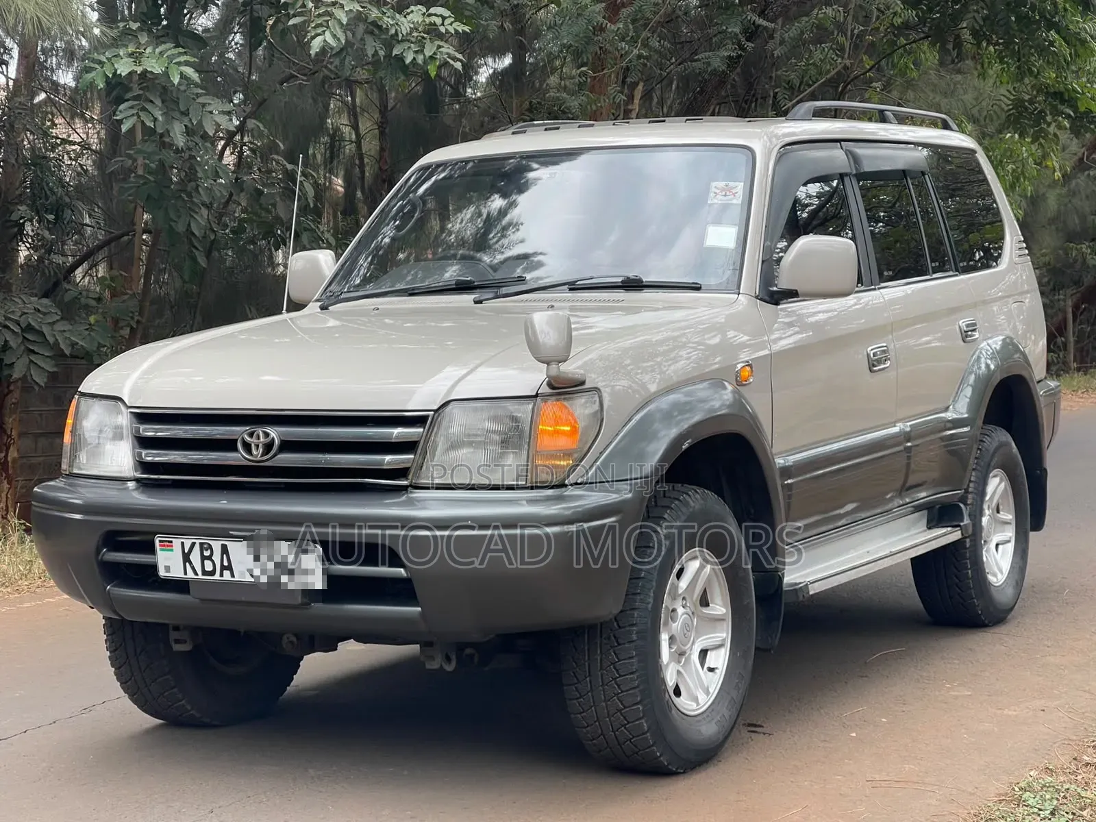 Toyota Land Cruiser Prado 2002 Silver