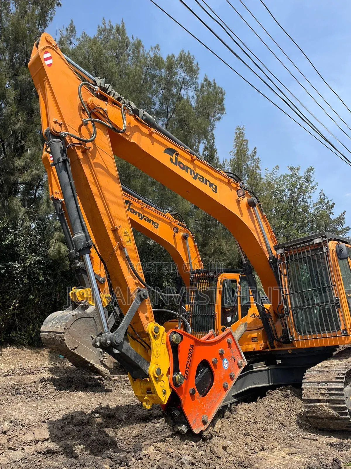 Excavator for Hire (Bucket and Breaker)