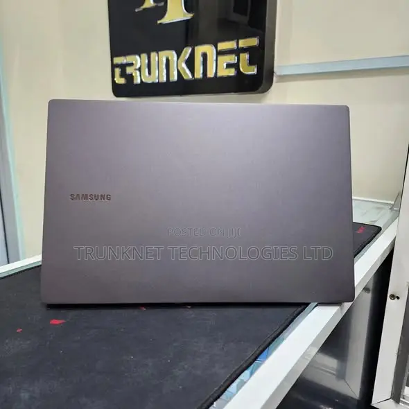 Laptop HP X2 16GB Intel Core i5 SSD 512GB