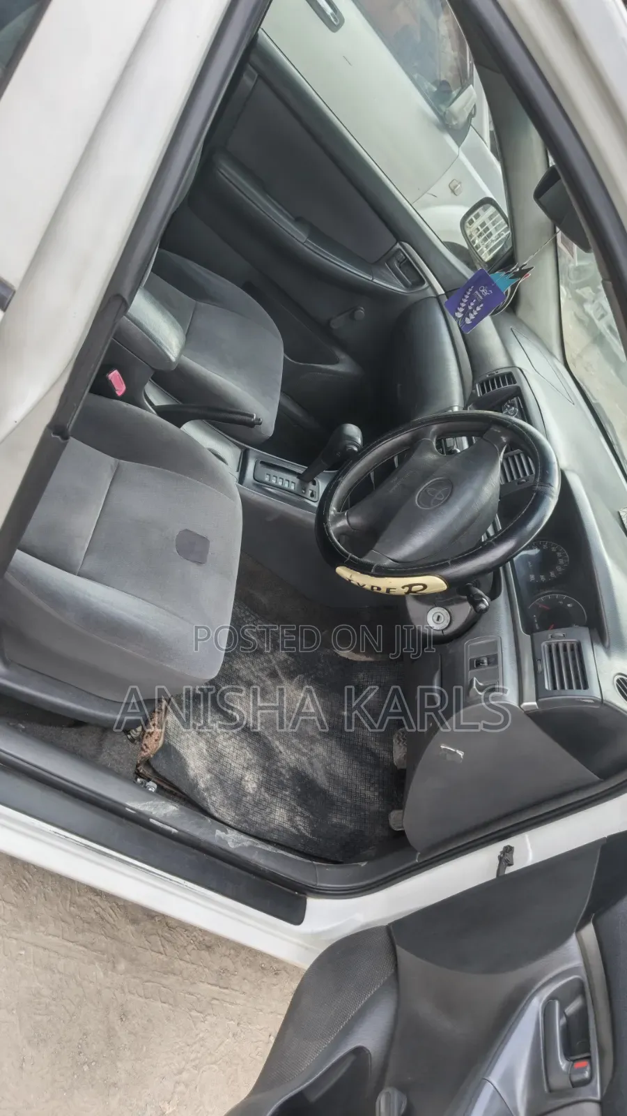 Toyota Corolla 2005 White