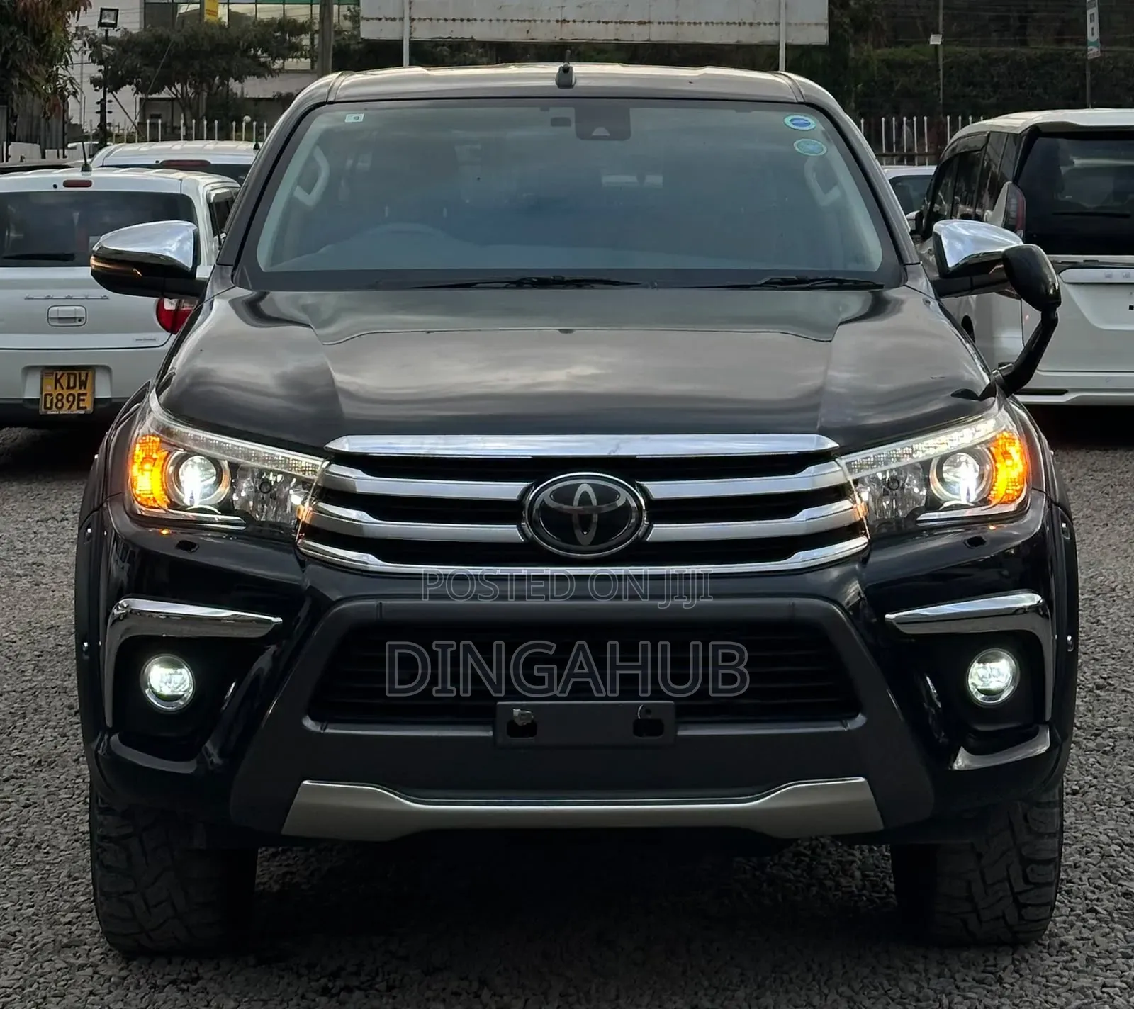 Toyota Hilux 2018 Matt Black