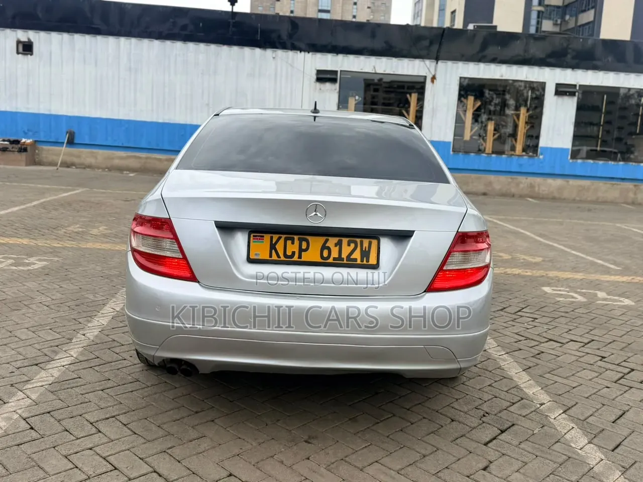 Mercedes-Benz C180 2011 Silver