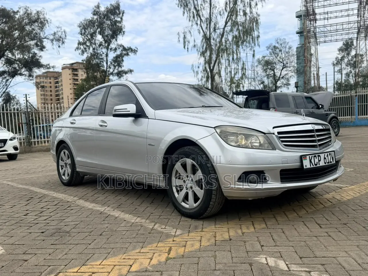 Mercedes-Benz C180 2011 Silver