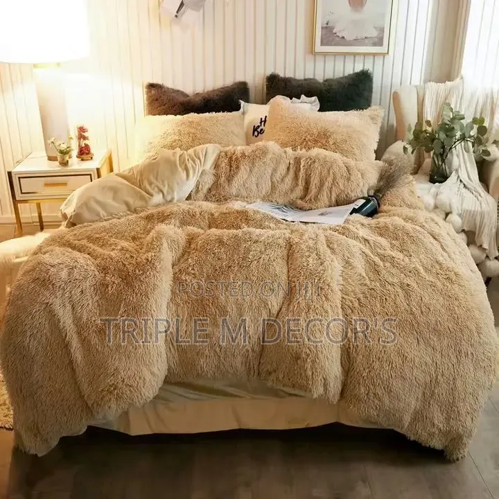 Beige Navy Blue High-Density Heavyweight Fluffy Duvet 6*7