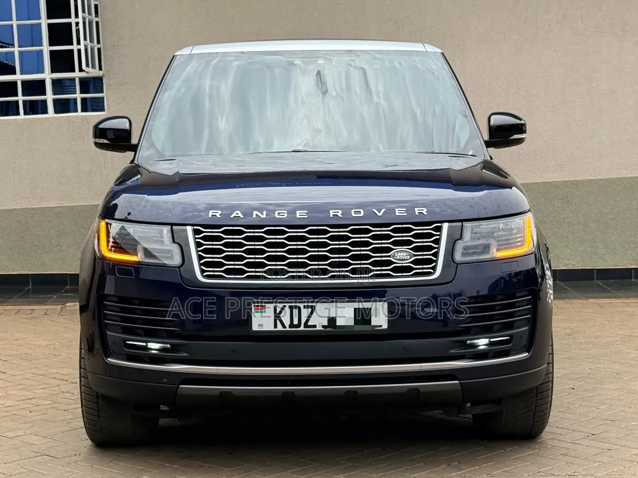 Rover Land 2019 Blue