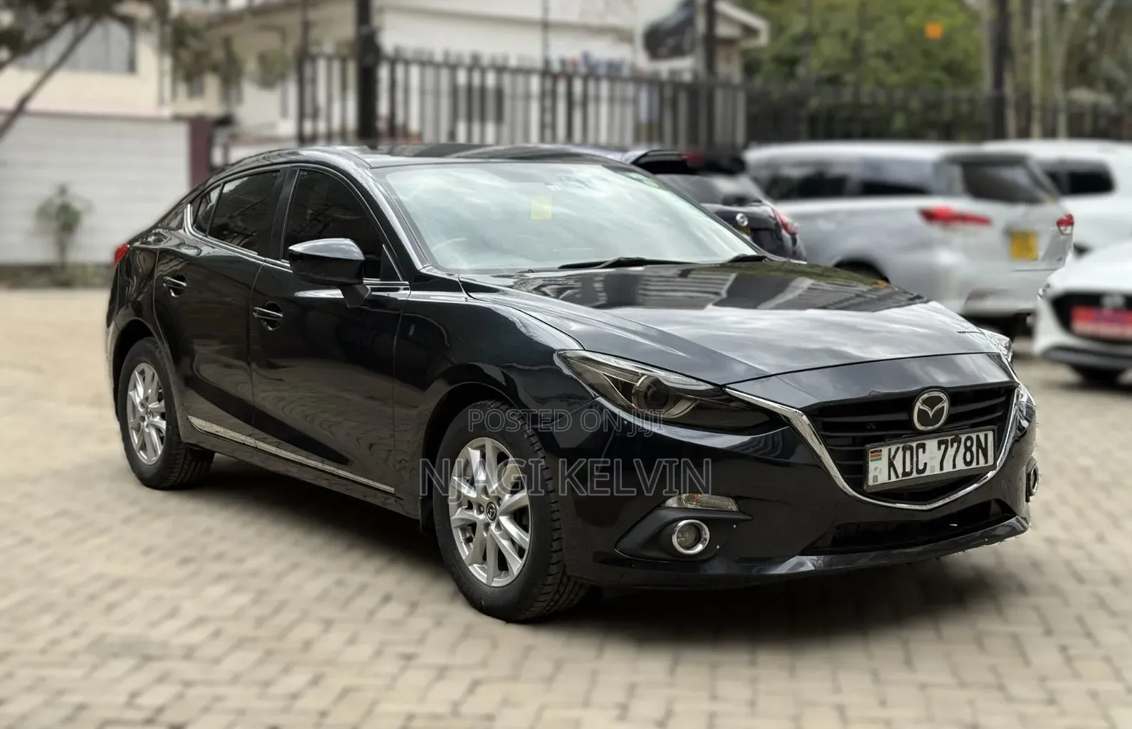 Mazda Axela SV Premium 2014 Black