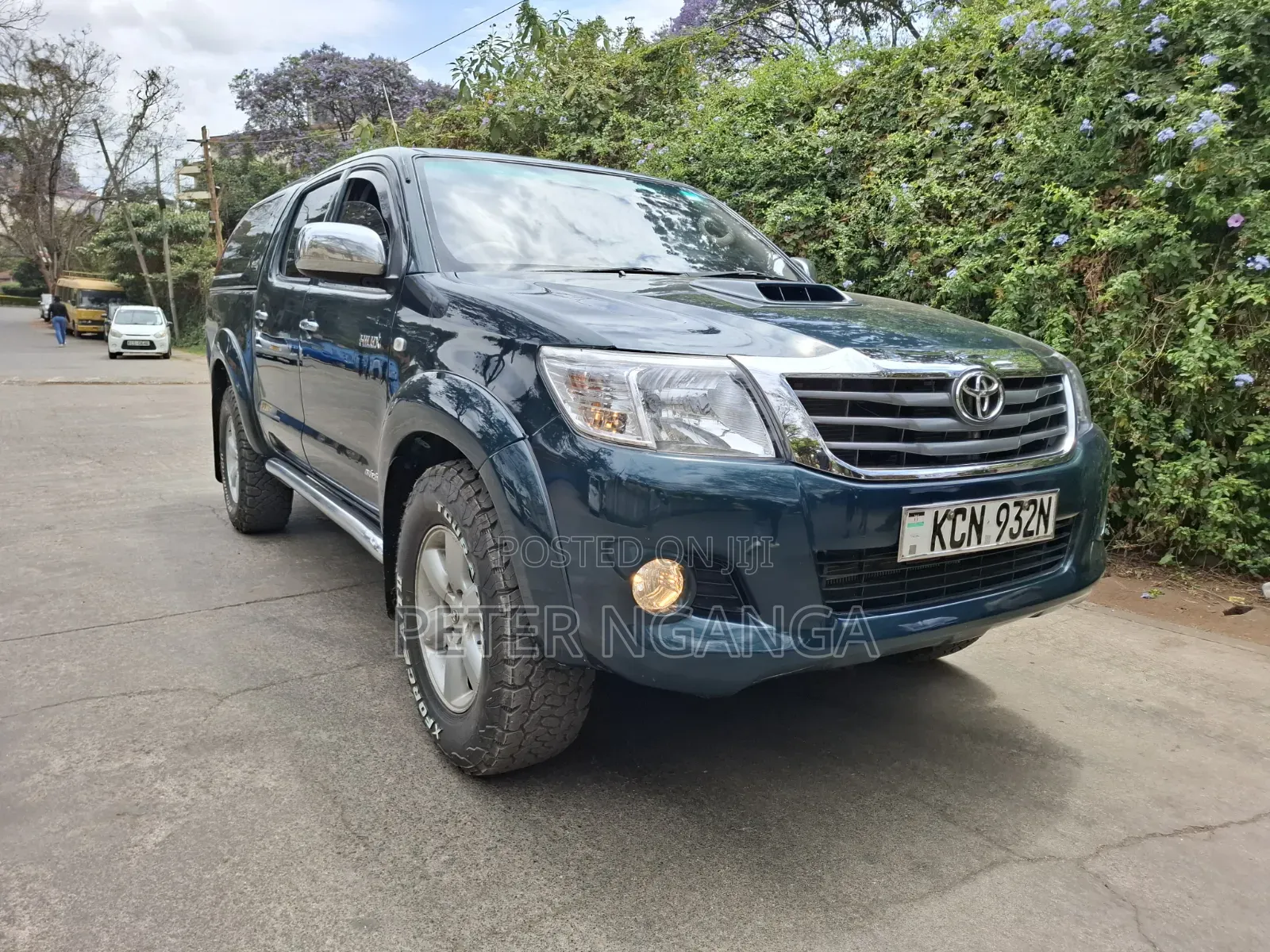 Toyota Hilux 2011 Green