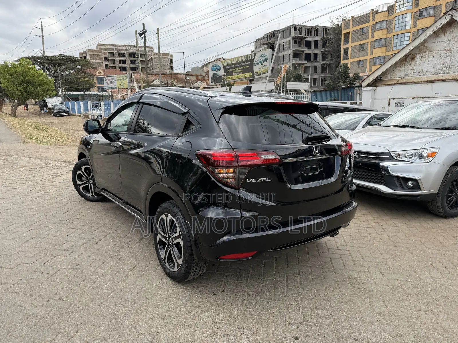 Honda Vezel 1.5 Hybrid 2WD 2019 Black