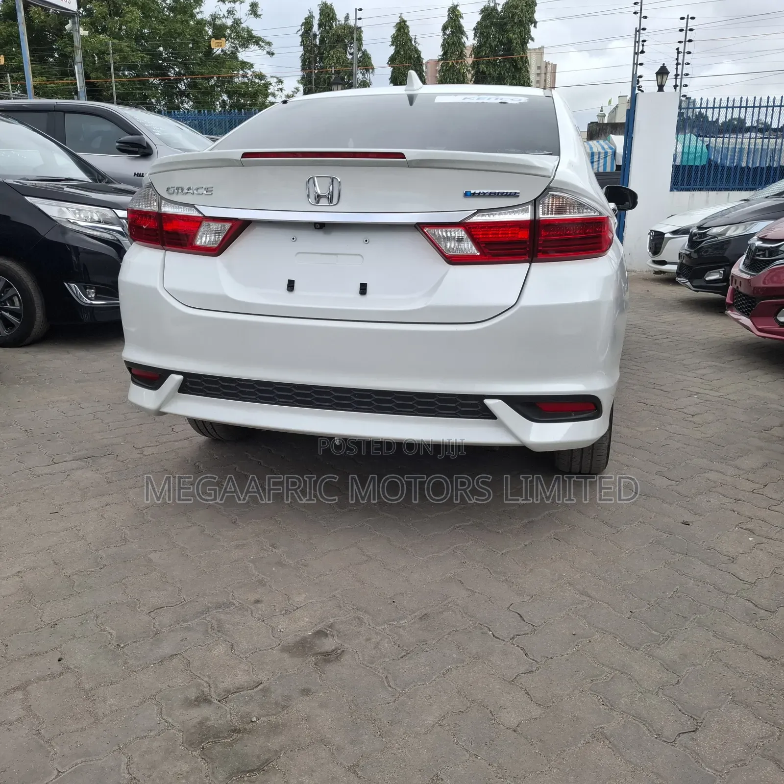 Honda Grace 1.5 Hybrid FWD 2019 White