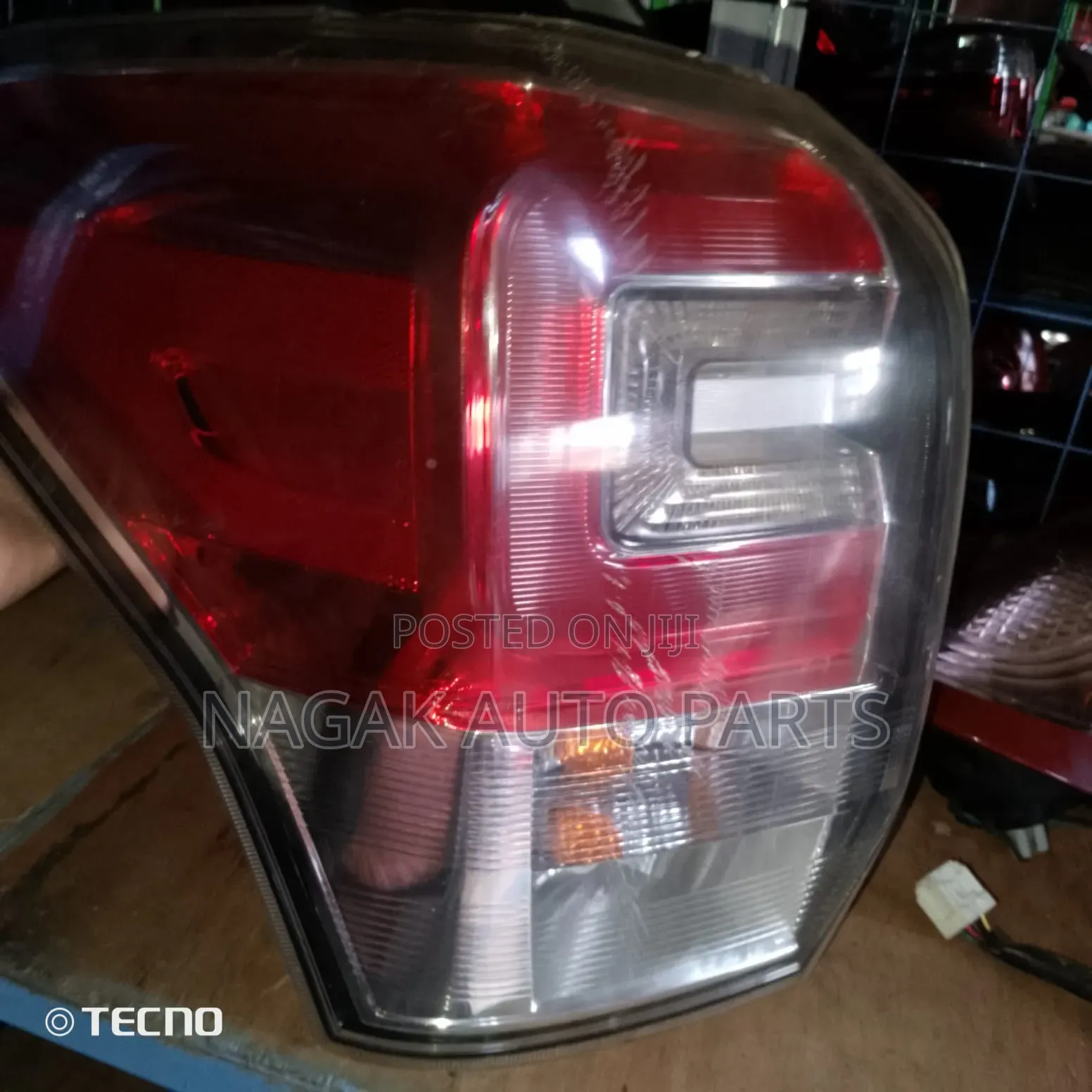 Subaru Forester 2015 Taillight