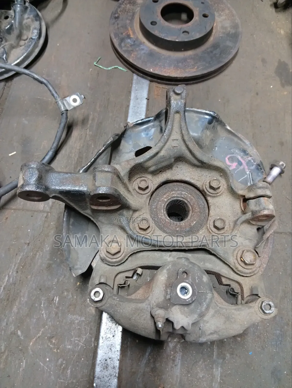 Mazda Axela 2017 Wheel Hub