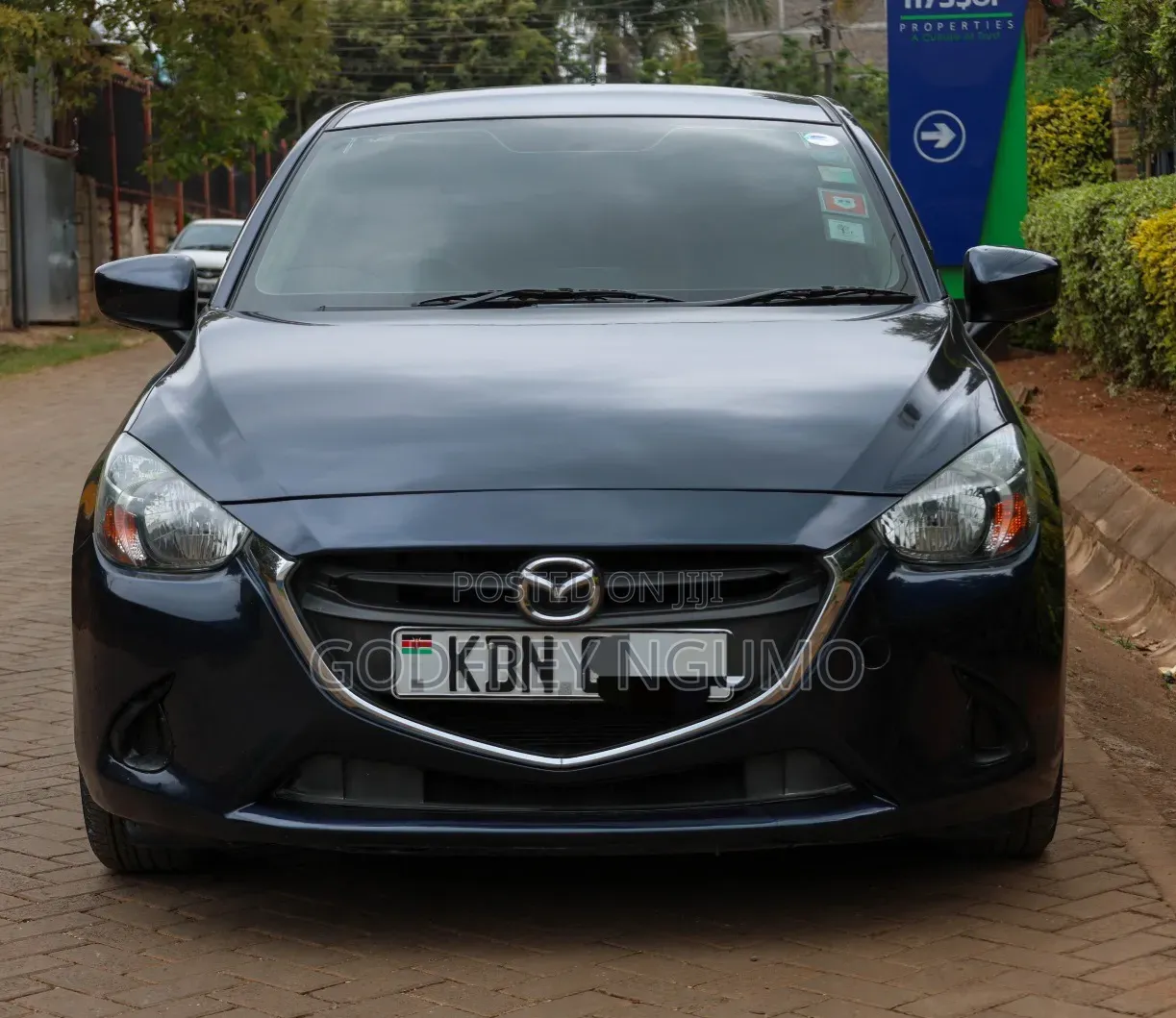Mazda Demio 2016 Blue