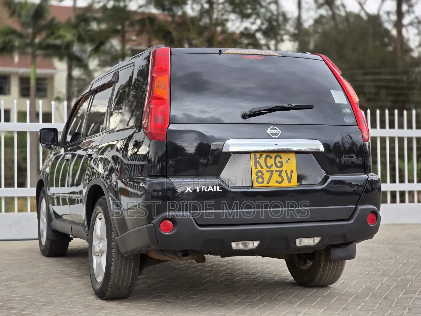 Nissan X-Trail 2.0 Petrol XE 2009 Black