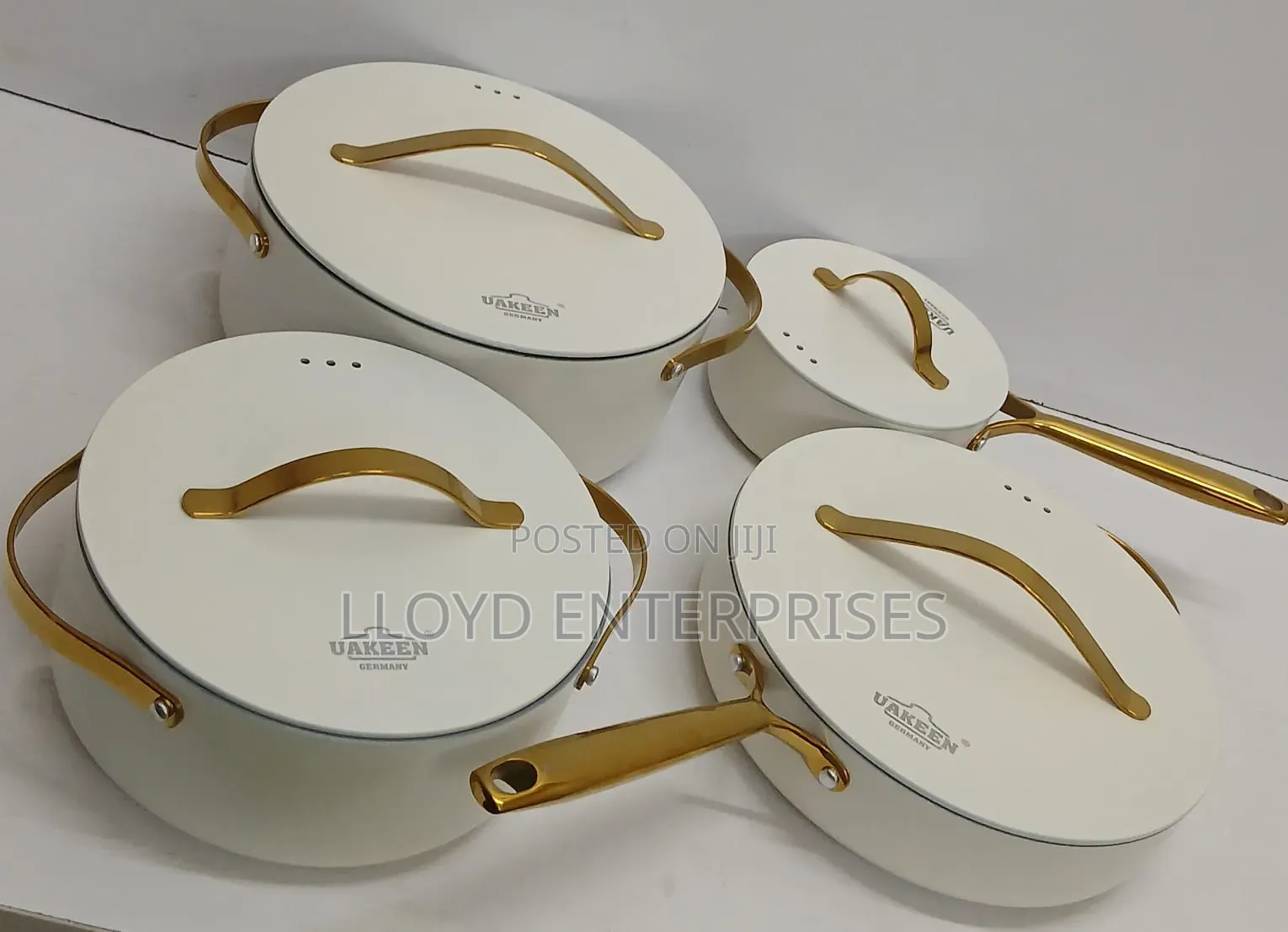 8pcs Set 
 (Vk 22)
Premium High Quality Uakeen Nonstick