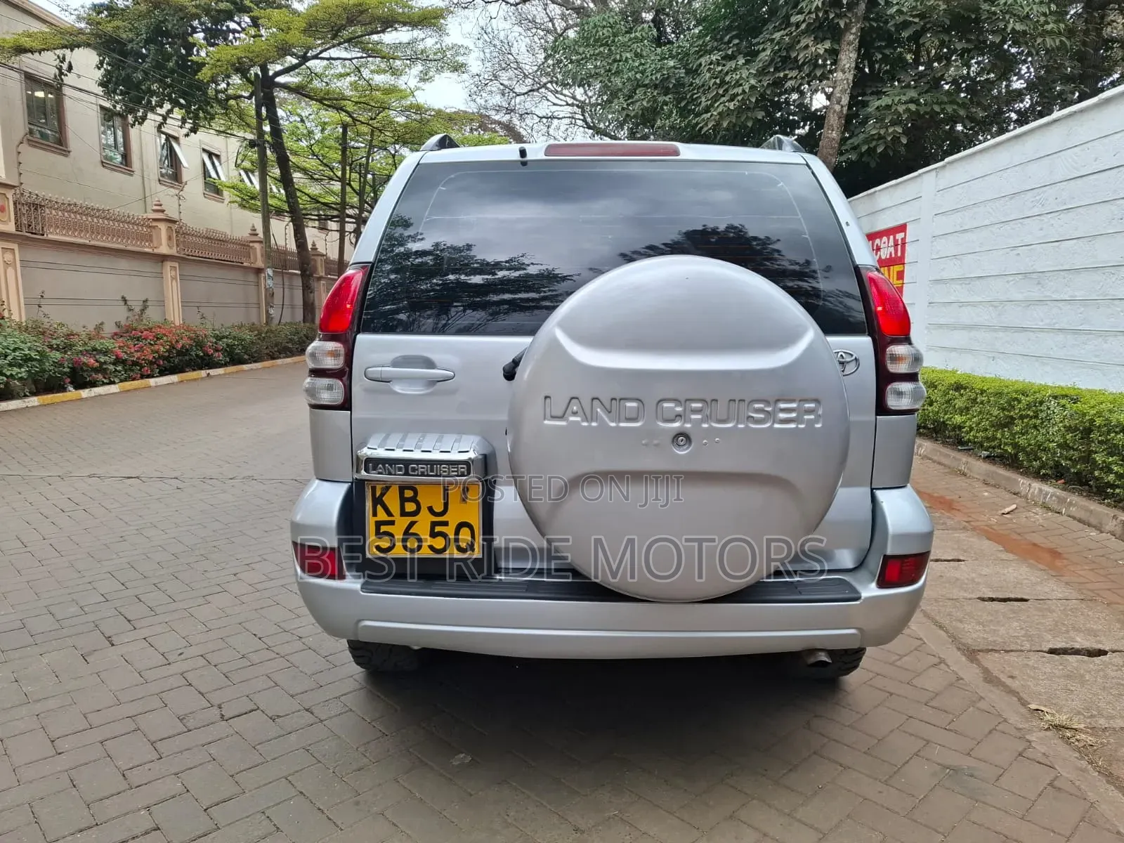 Toyota Land Cruiser Prado 3.0 D-4D 5dr 2005 Silver