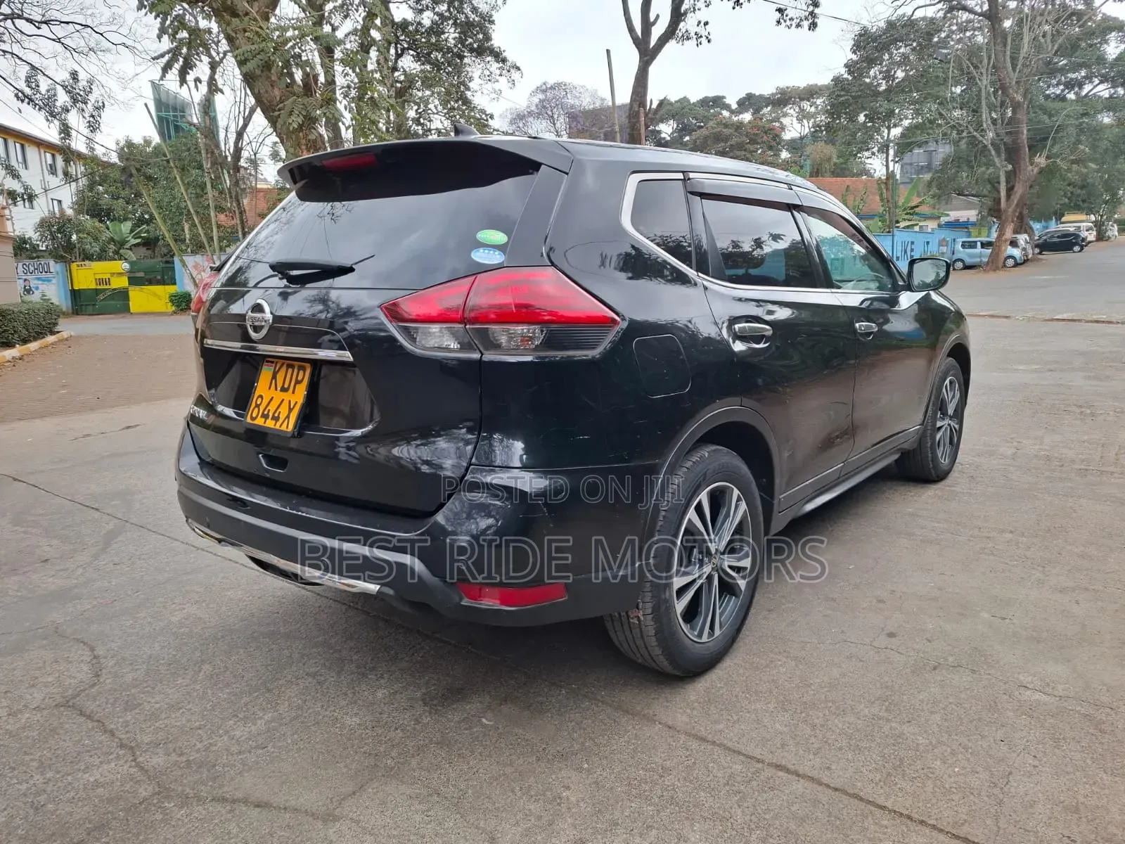 Nissan X-Trail 2.0 Petrol AWD 2018 Black