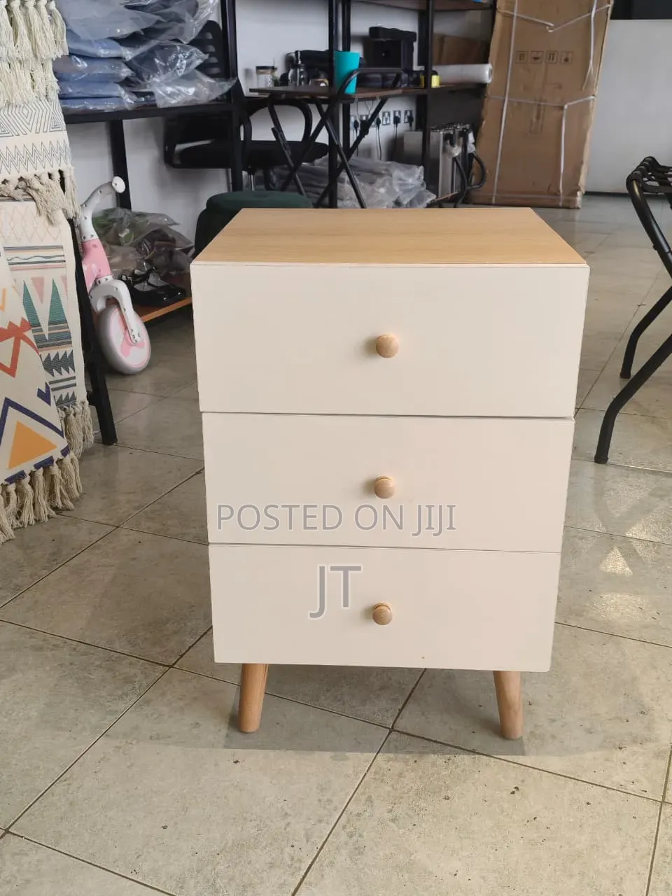 3-Drawer Wooden Bedside Table With Wooden Legs