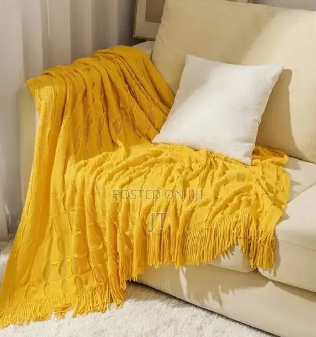Diamond Knit Tassel Throw Blanket