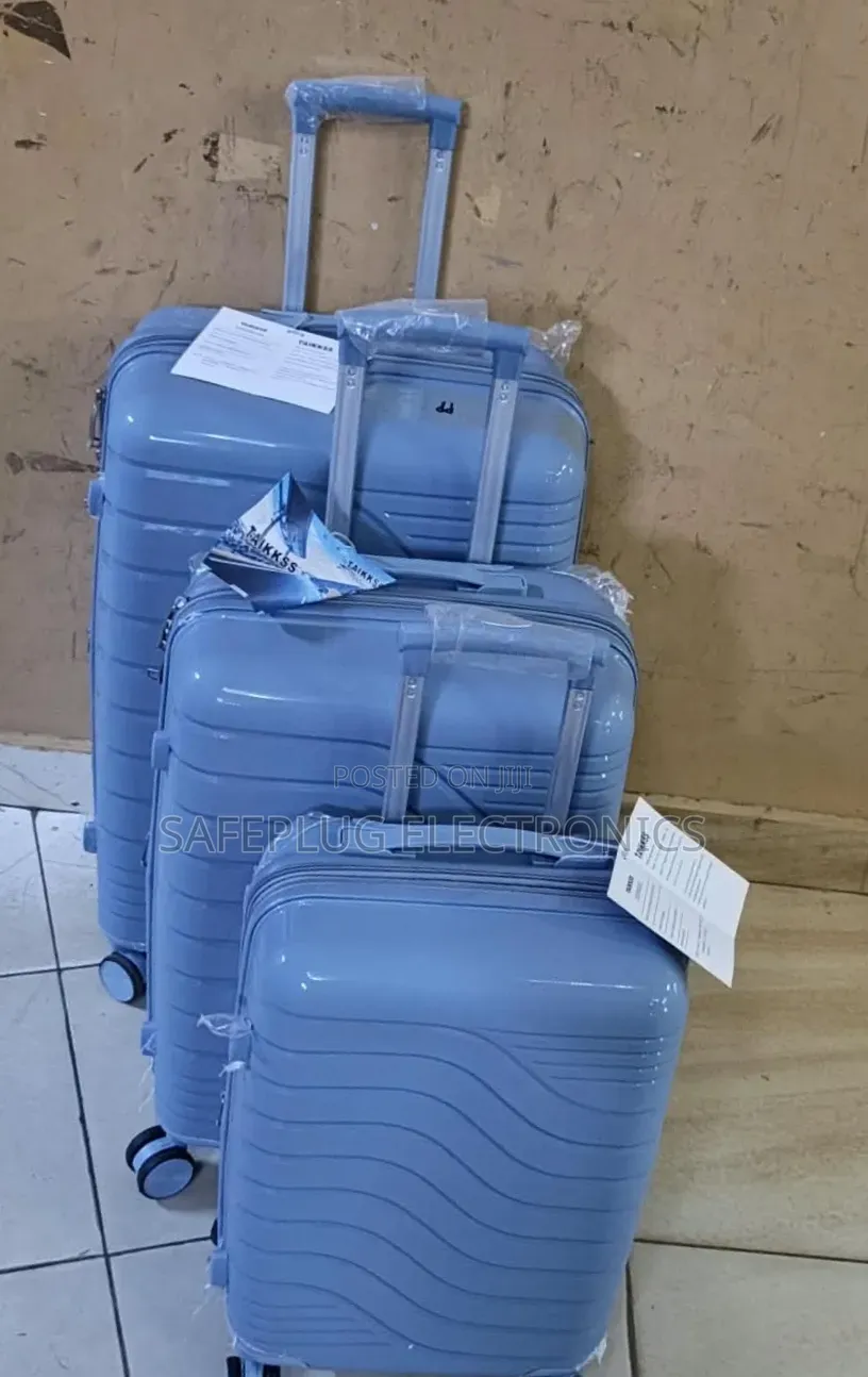 3 in 1 Hard Shell Suitcase Set – Strong Durable