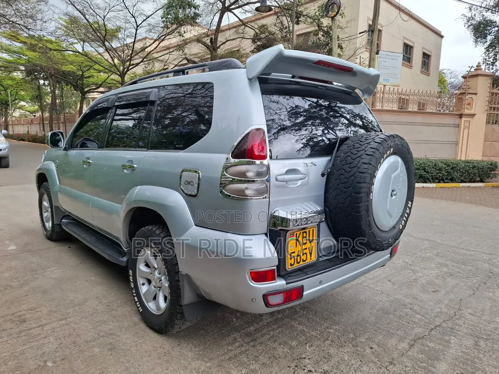 Toyota Land Cruiser Prado 3.0 D-4D 5dr 2006 Silver