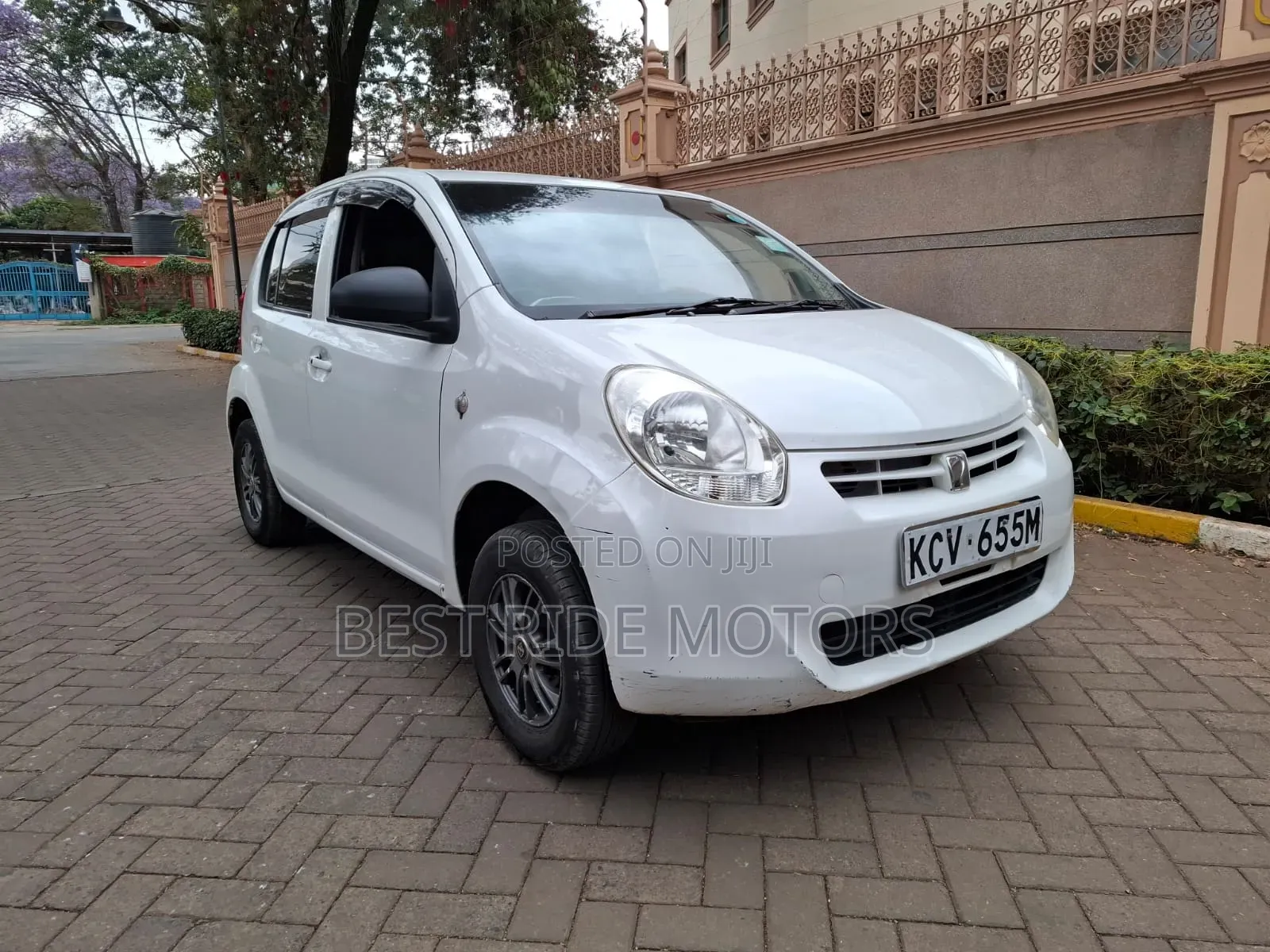 Toyota Passo 1.0 FWD 2012 White