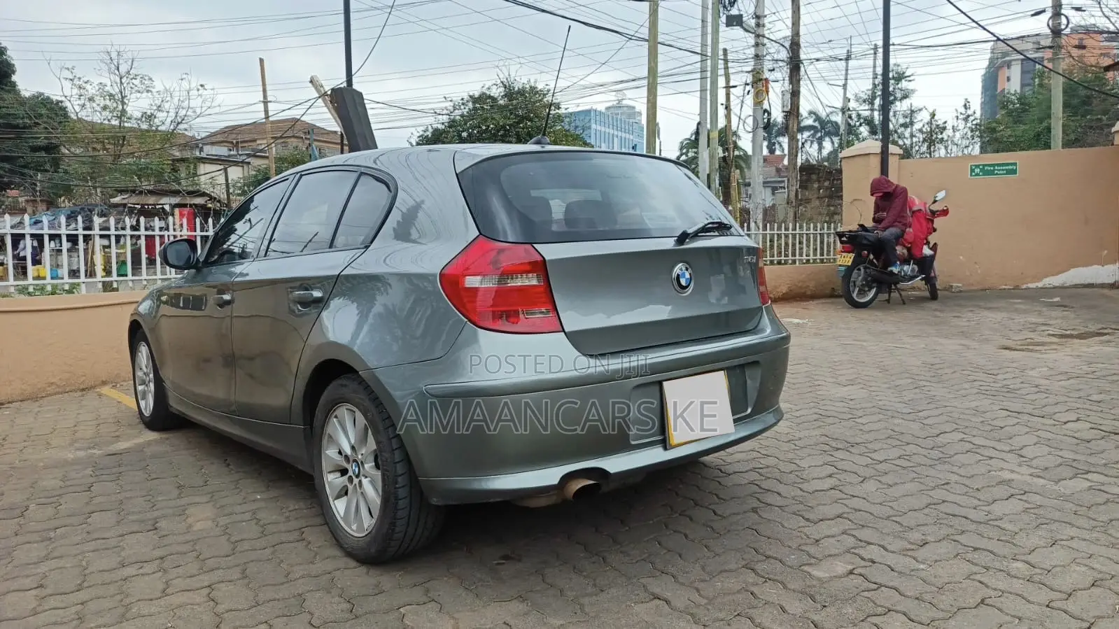BMW 116i 2011 Gray