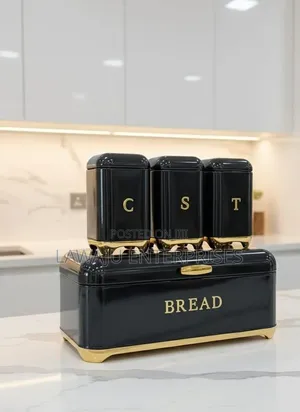 Elegant Bread Keeper