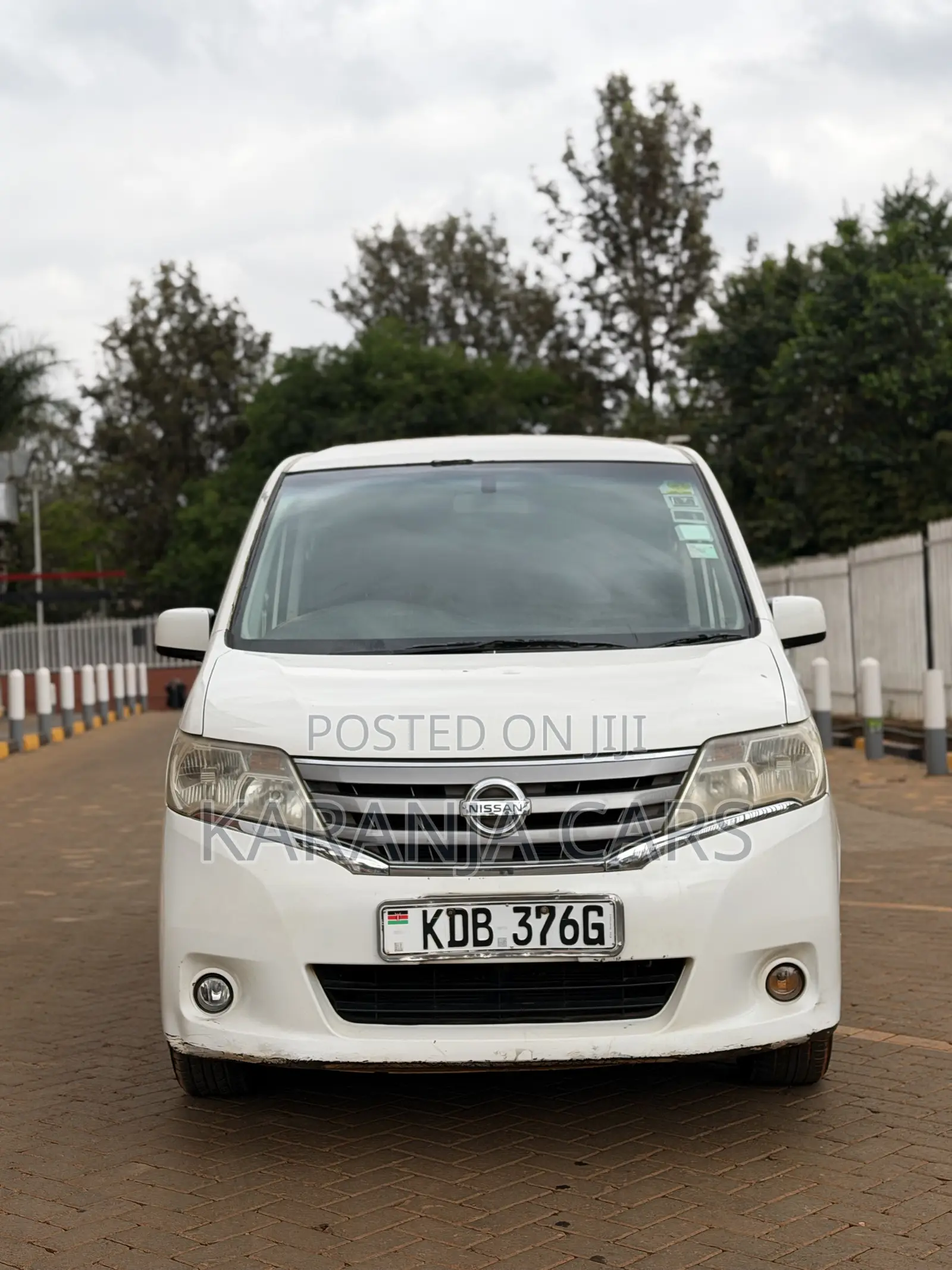 Nissan Serena 2013 White