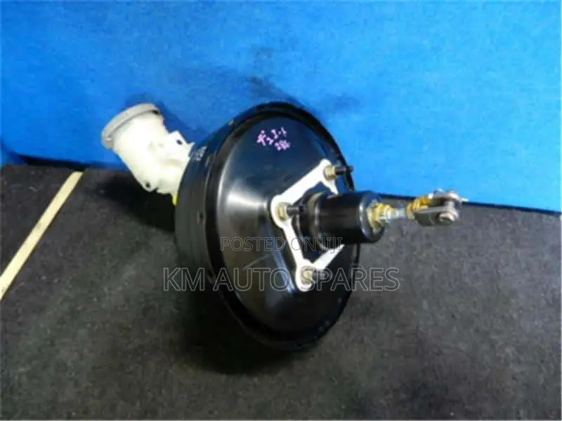 Toyota Duet Brake Booster/Master Cylinder.