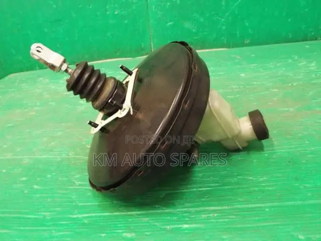 Toyota Townace Brake Booster/Master Cylinder.