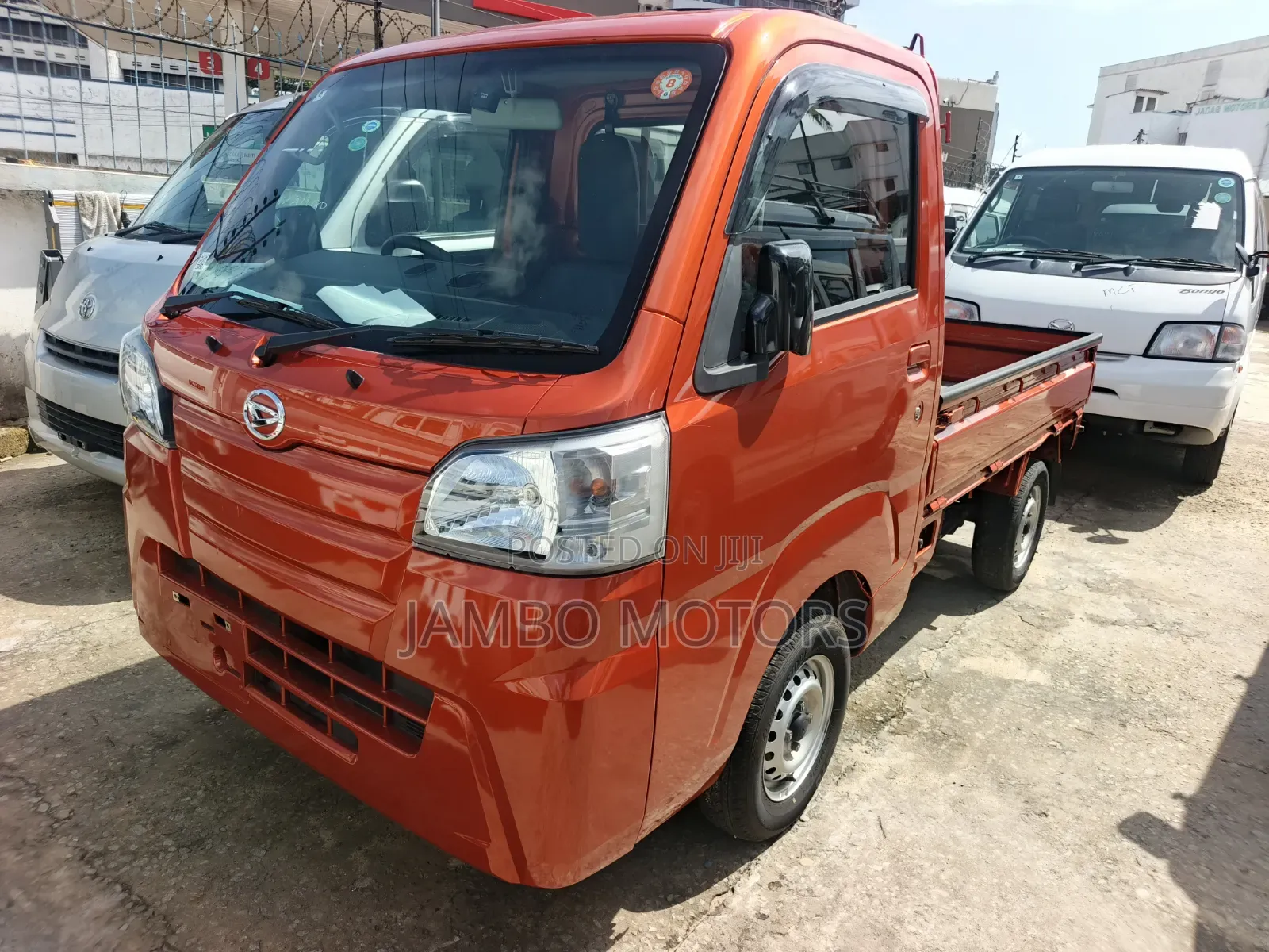 Daihatsu Hijet 2020 Orange