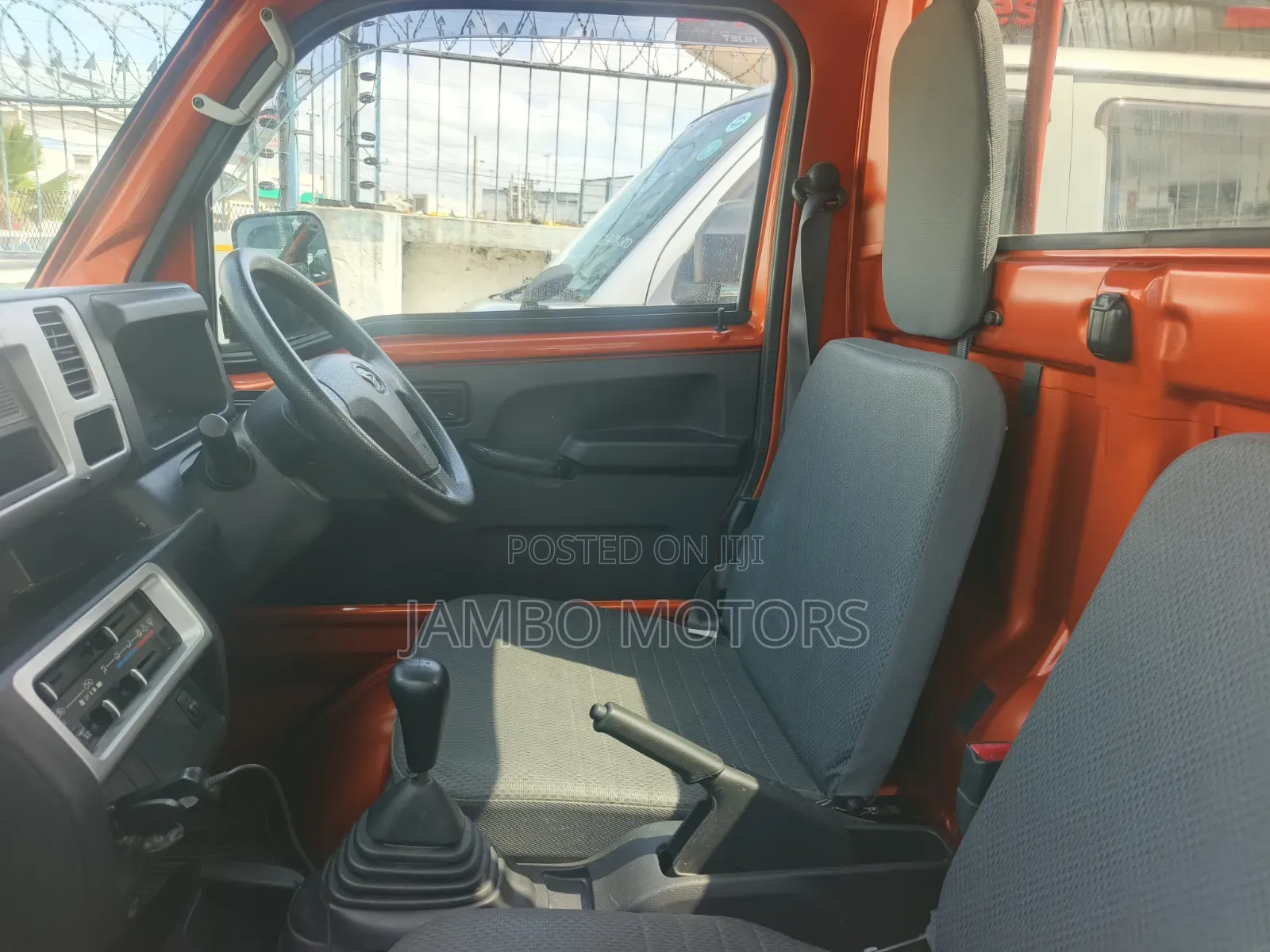 Daihatsu Hijet 2020 Orange