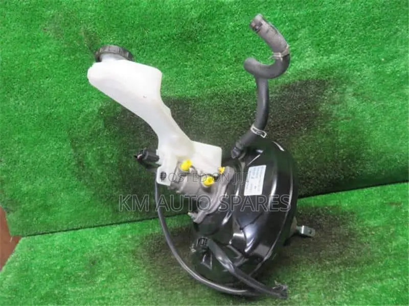 Nissan X-Trail Nt32 Hybrid Brake Booster/Master Cylinder