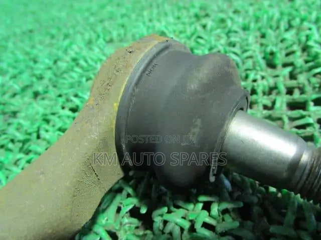 Nissan Xtrail Nt30 Steering Rack