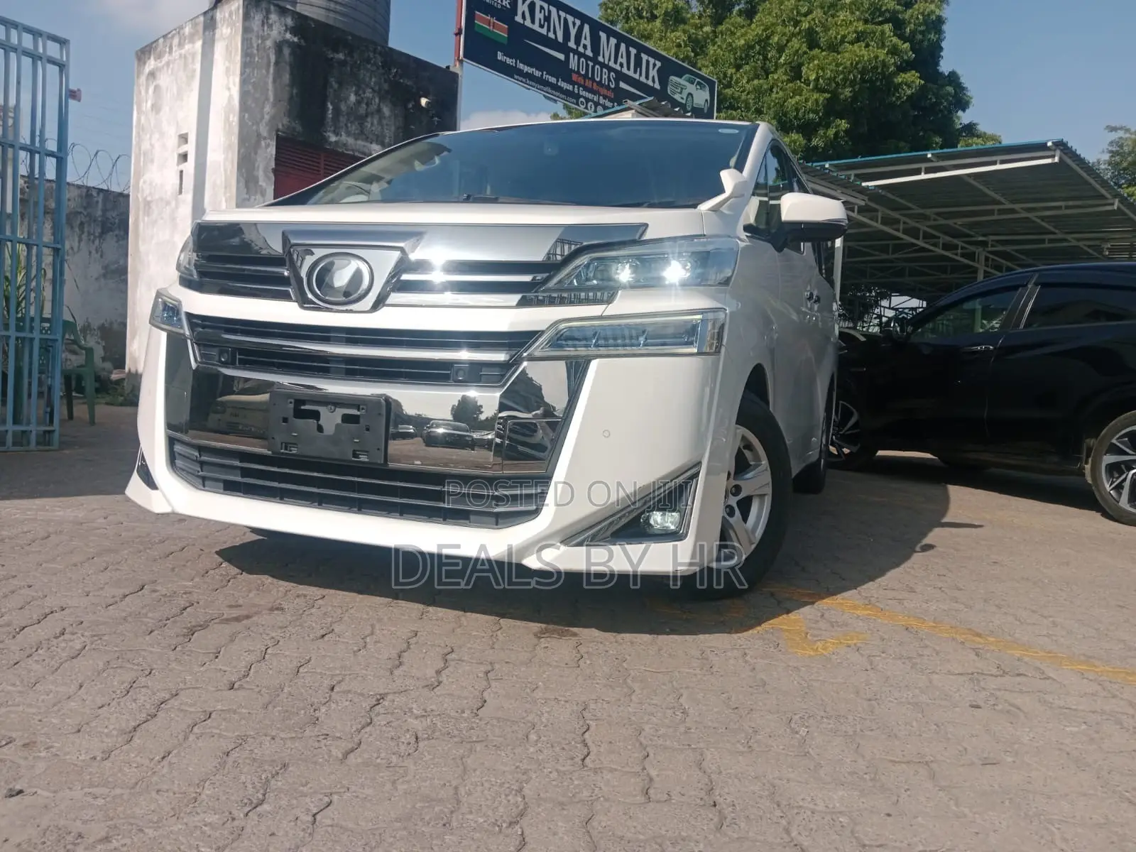 Toyota Vellfire 2.5 Z 2018 White