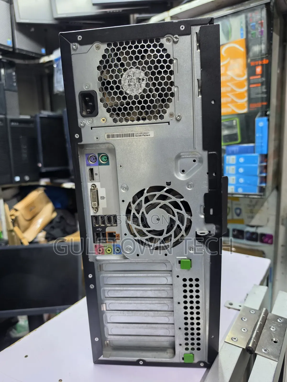 Desktop Computer HP Z2 4GB Intel Core i3 HDD 500GB