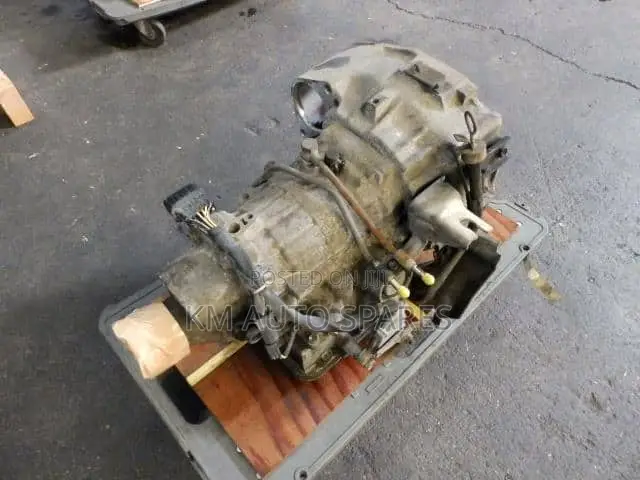 Mitsubishi 3g83 Gearbox for Mitsubishi Minicab.