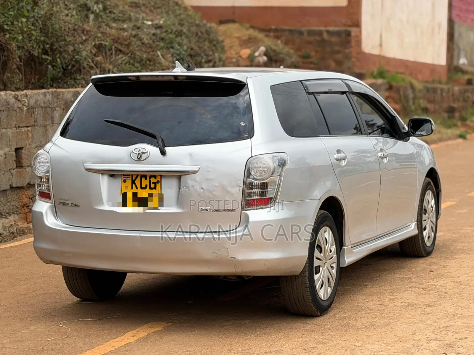 Toyota Corolla Fielder 1.8 Petrol FWD 2008 Silver