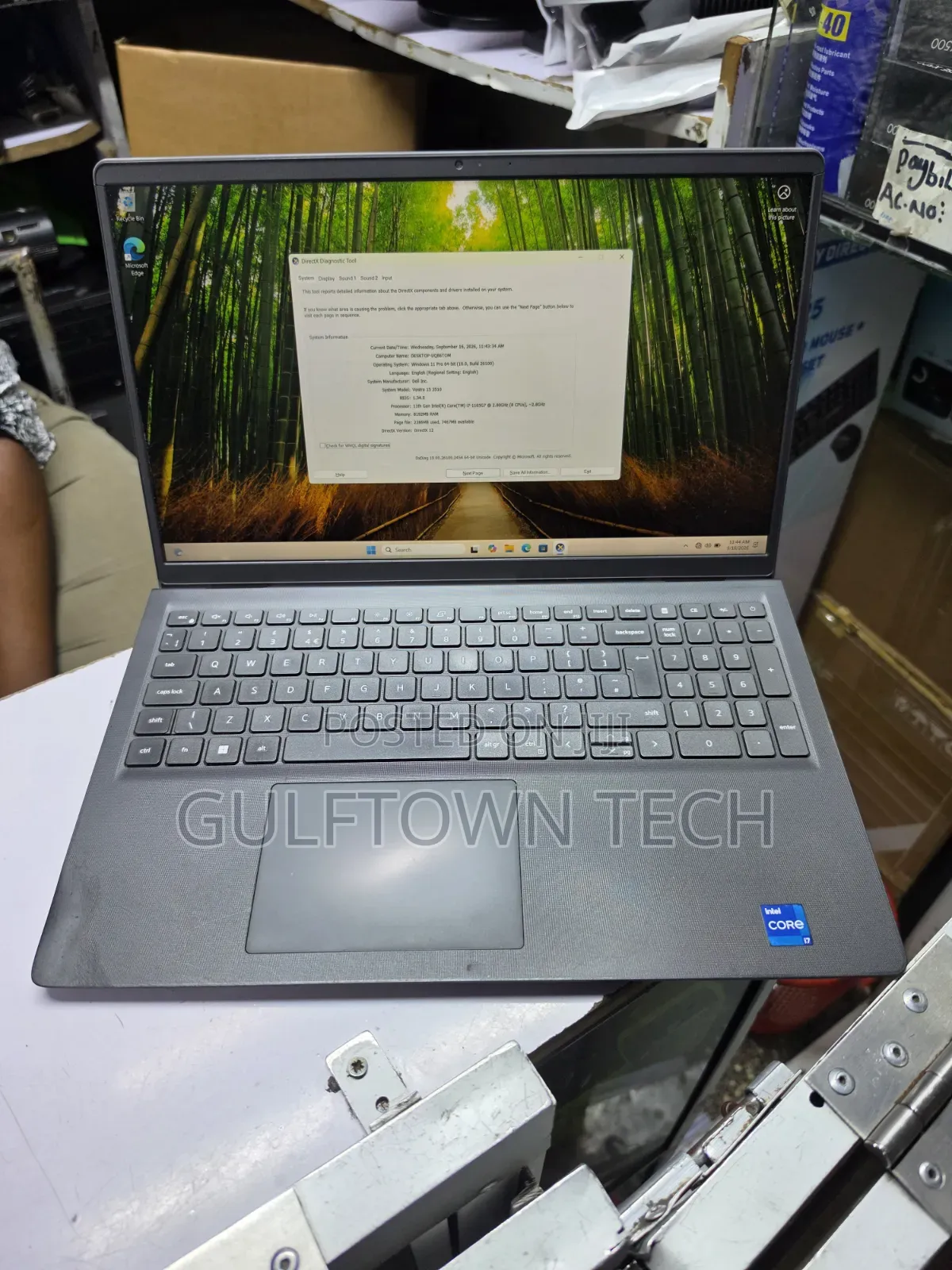 Laptop Dell Vostro 15 3510 8GB Intel Core i7 SSD 256GB