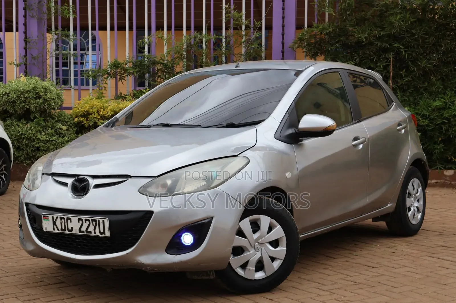 Mazda Demio 2014 Silver
