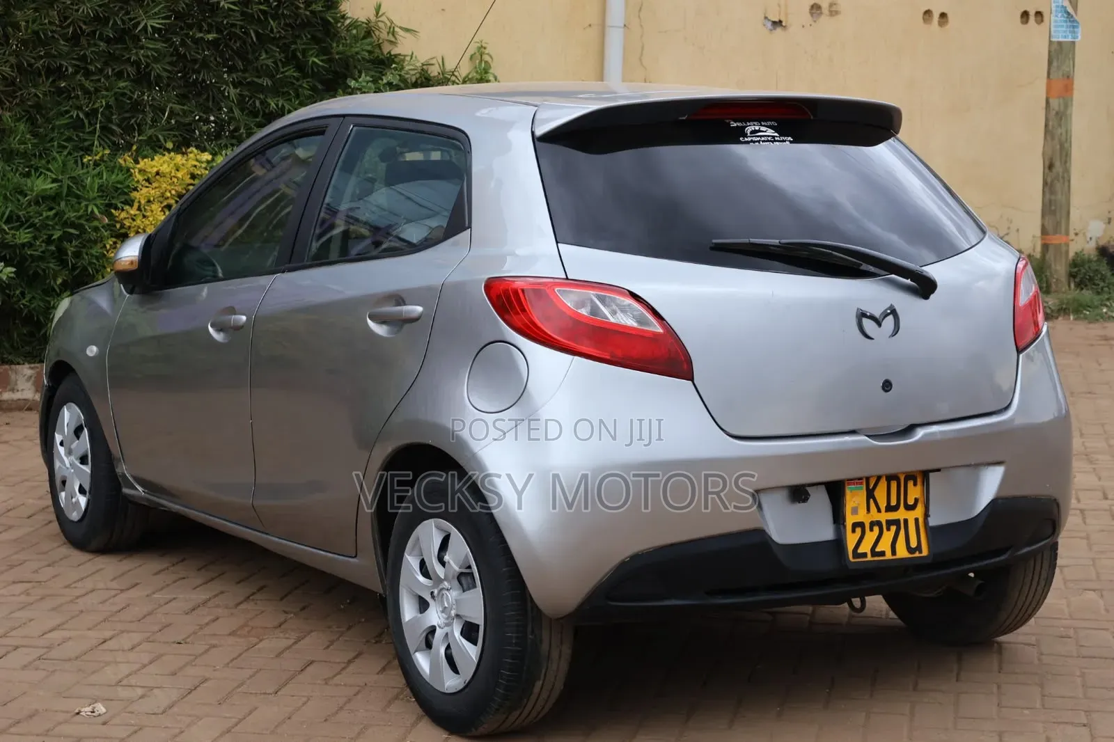 Mazda Demio 2014 Silver