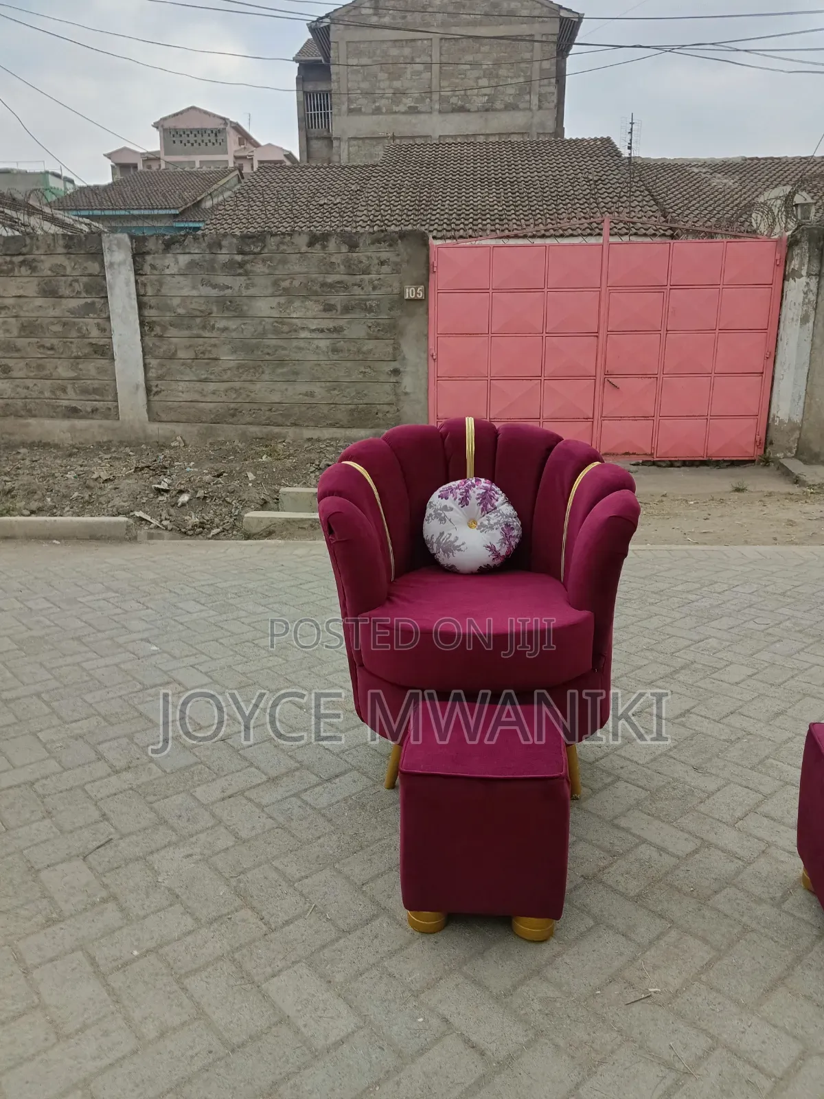 Pedicure Single Flower Seat With a Matching Square Stool