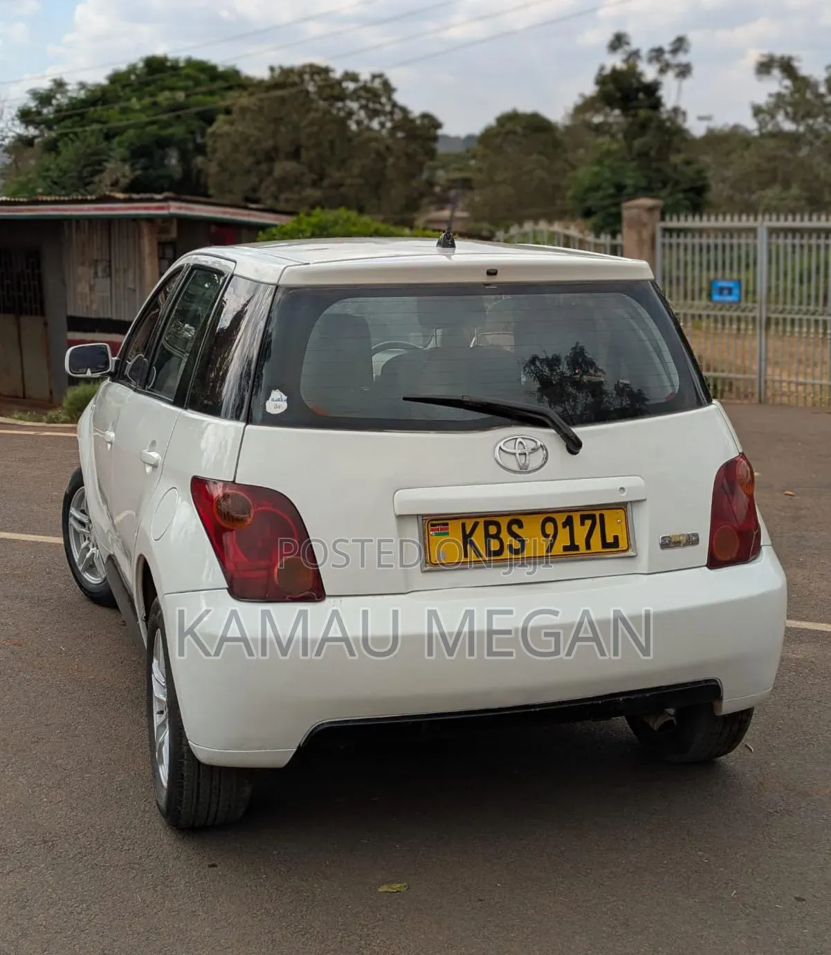 Toyota IST 2006 White