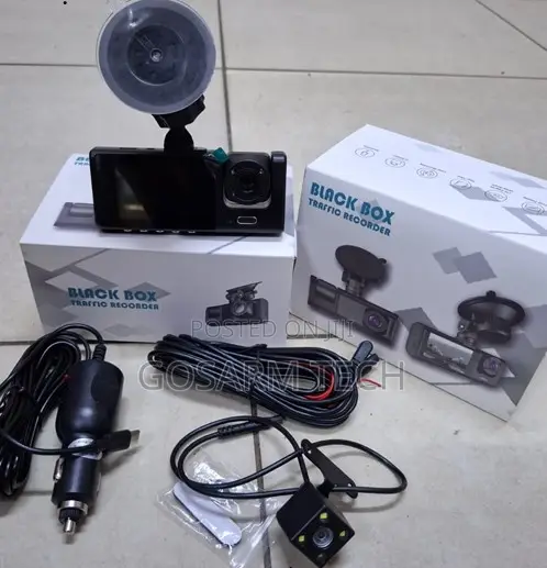 Quality Dashcam Traffic Recorder 3-in-1Three LensCamera