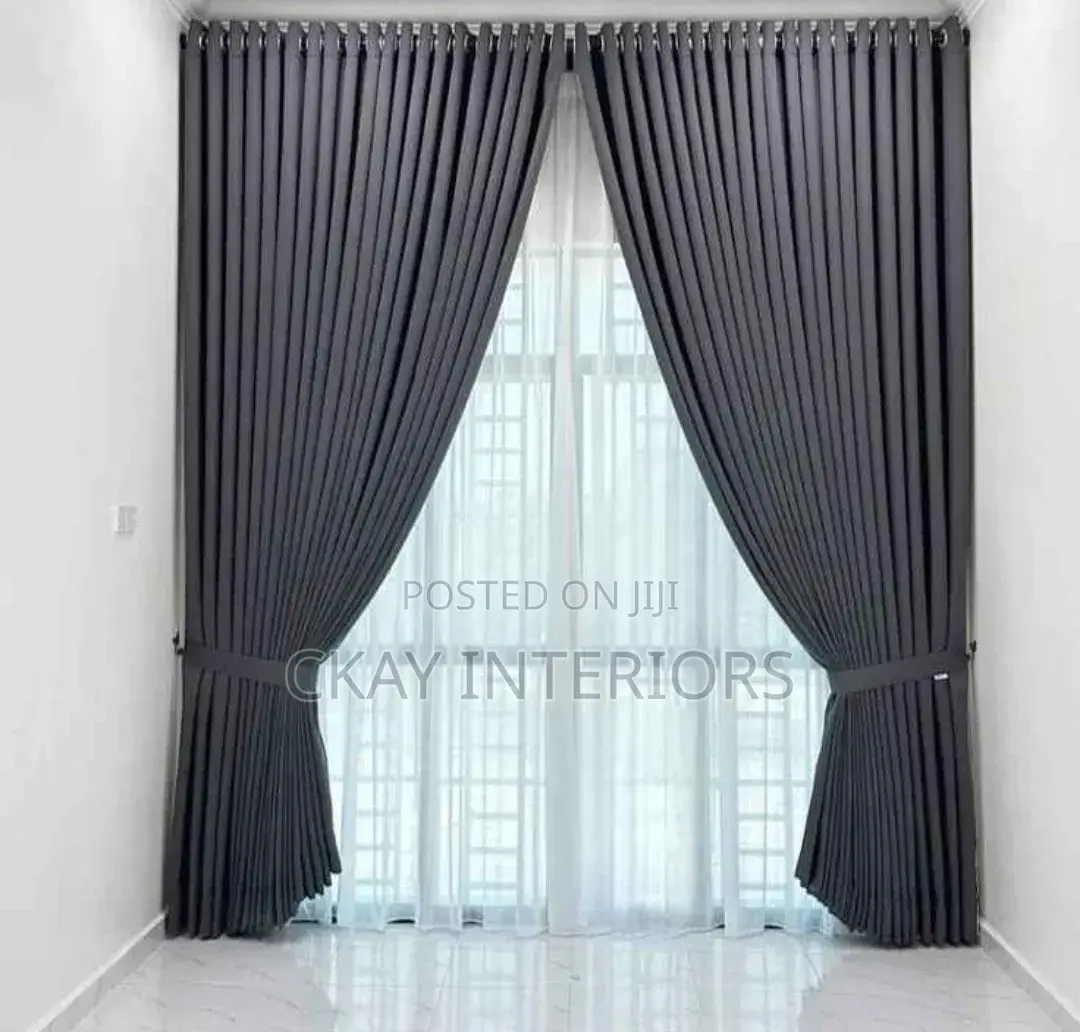 A Smart Choice of Living Room Window Curtains