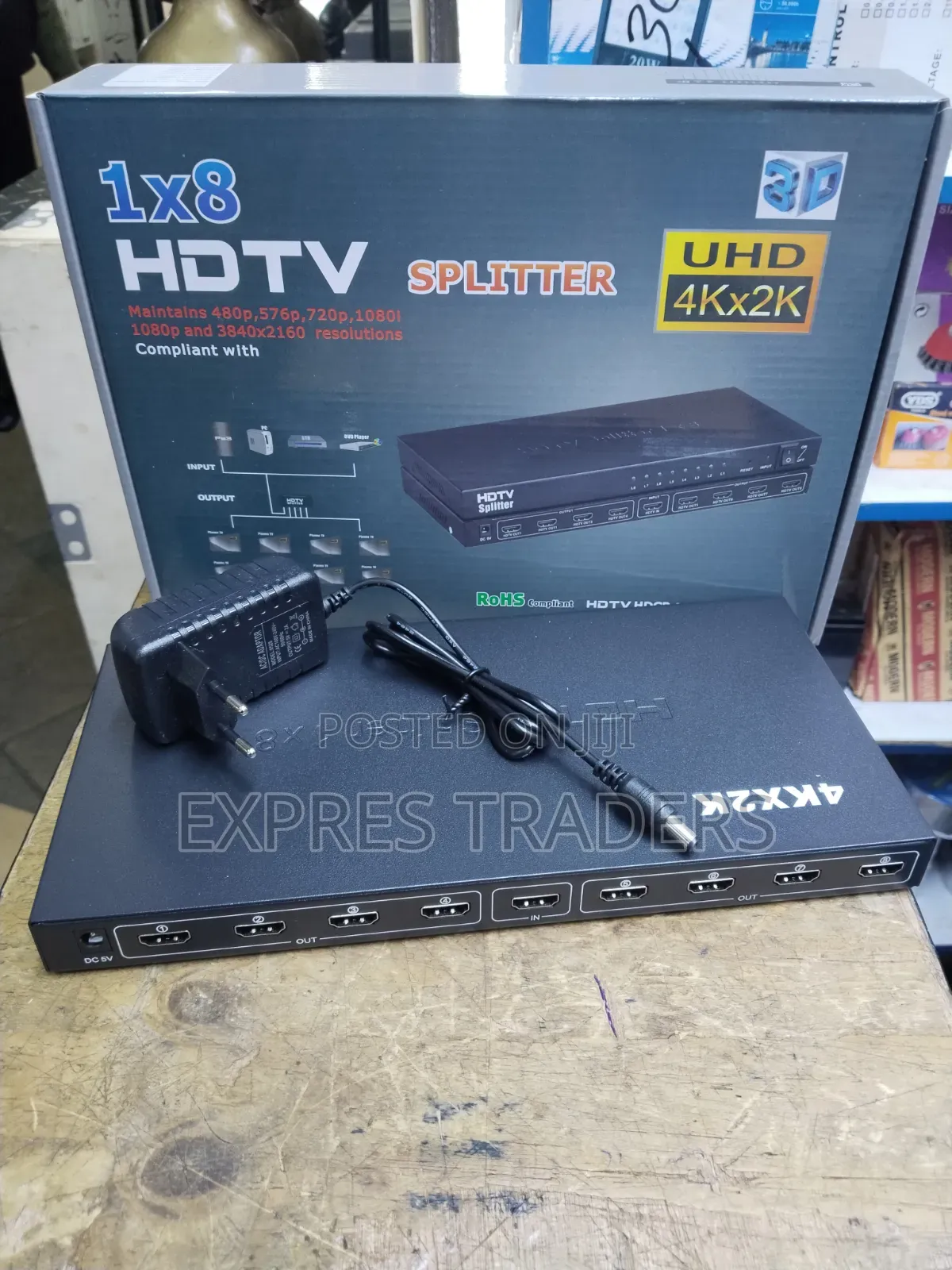 HDTV Splitter 1*8